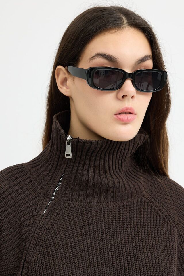 Kahve fermuarlı kazak